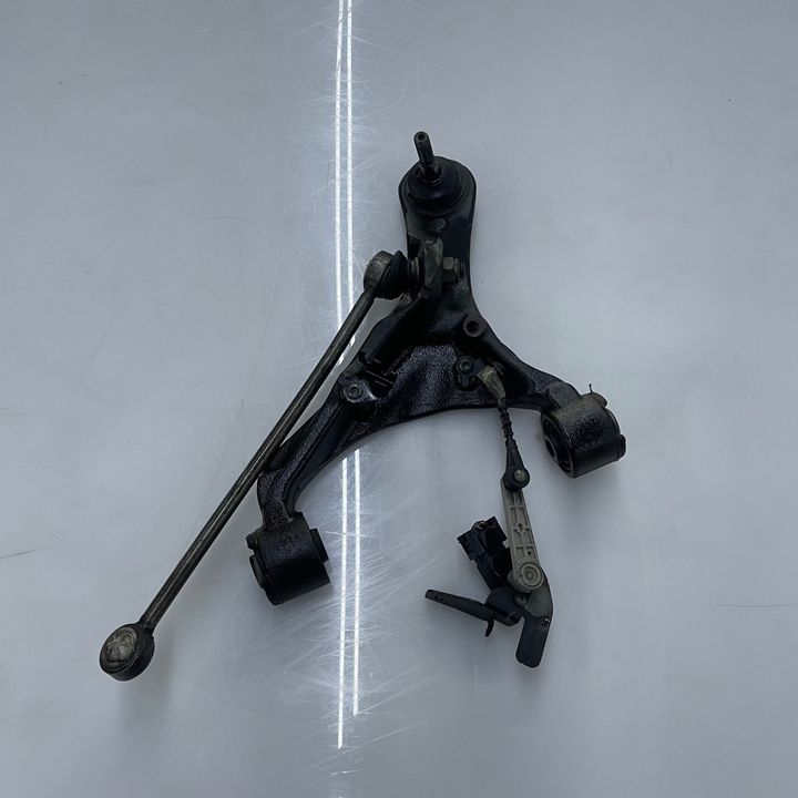 Lower arm (RH) - 2013 Land Rover RANGE ROVER