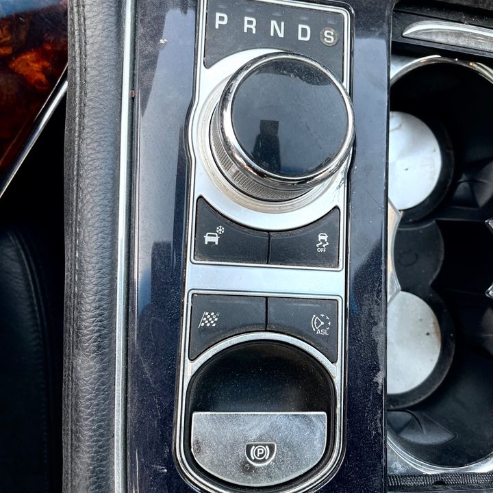 Gear Shift Knob(Automatic) - 2011 Jaguar XJL