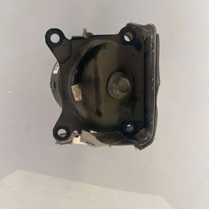Engine mounts - 2015 Cadillac Escalade ESV LUXURY