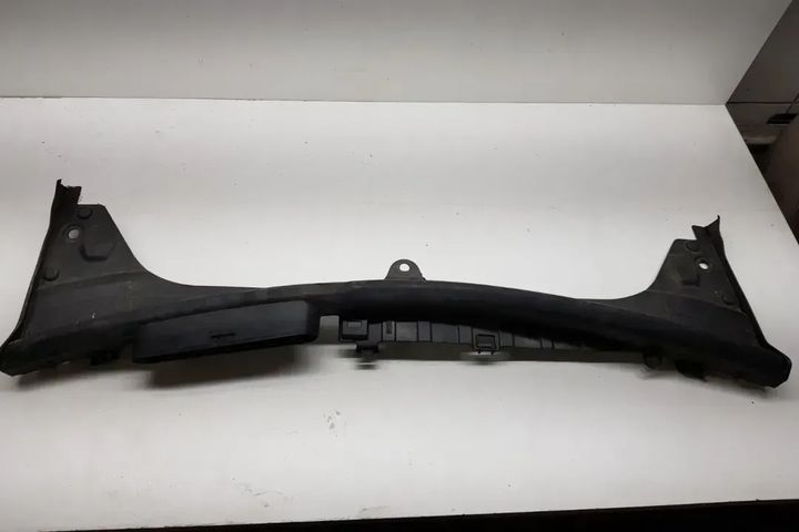 205 RADIATOR GUARD