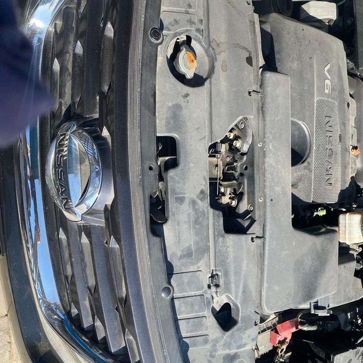 Radiator cover baffle - 2017 Nissan Pathfinder
