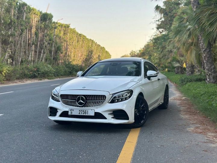Mercedes Benz C300 STD (NON GCC) Exquisite 2022 Coupe | 2.0L Inline-4 Turbocharged Engine | 255 Horsepower | Perfect Co