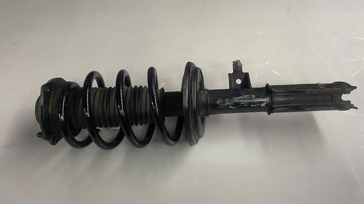 Shock Absorber (RHF) - 2018 Chevrolet Traverse LT