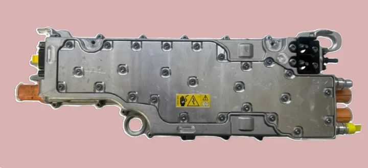 VOLTAGE CONVERTER 400/12V