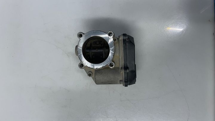 Throttle body - 2013 Audi A4