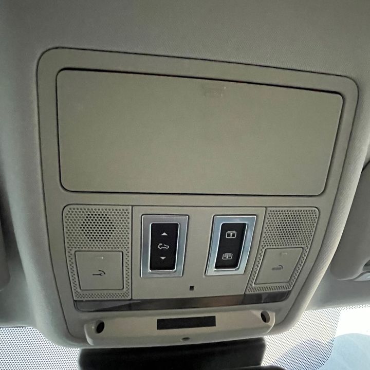 Overhead Console - 2018 Jaguar F-Pace PREMIUM