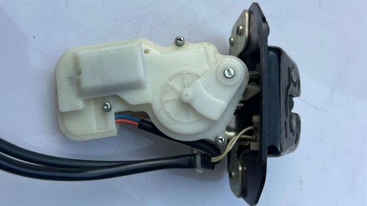 Trunk Lock - 2016 Ford Escape