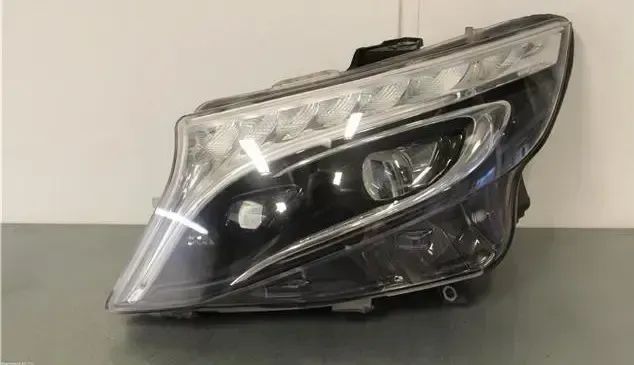 a4479061001   headlight