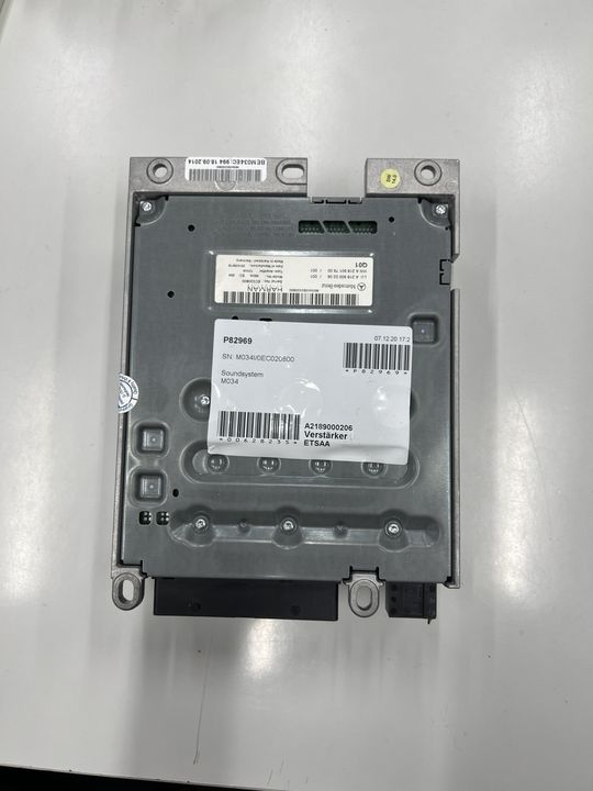Mercedes-Benz Harman Kardon Sound System Amplifier