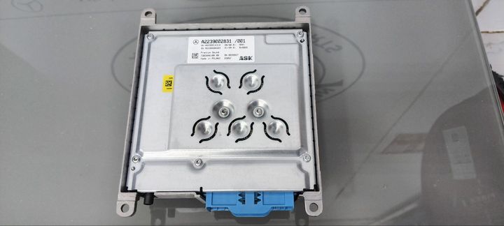 Mercedes W223 Burmester Amplifier Module