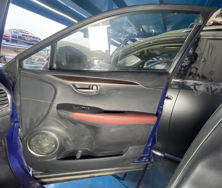 Door (RHF) - 2022 Lexus NX300