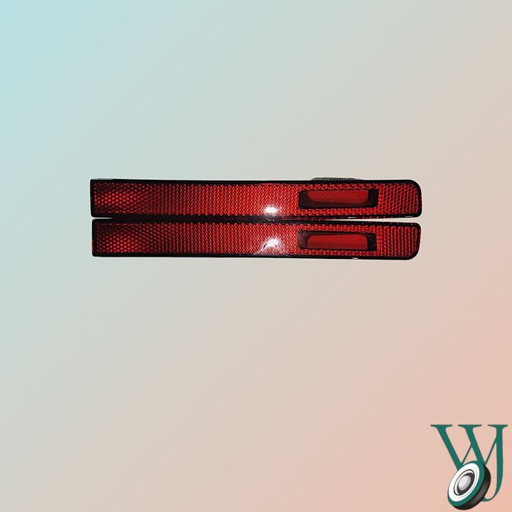 rear  reflector DEFENDER RIGHT