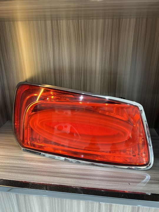 Bentley Flying Spur Left Rear Lamp