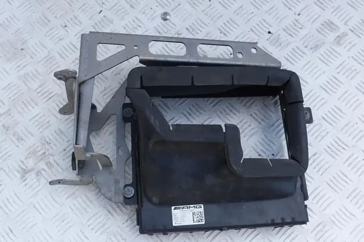 AIR DUCT