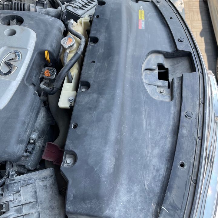 Radiator cover baffle - 2015 Infiniti QX50