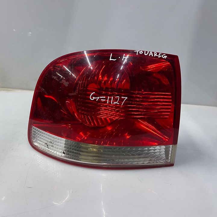 Tail Light (LH) - 2005 Volkswagen Touareg