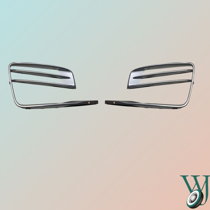 FOG LAMP COVER  2022 Vogue SVA RIGHT