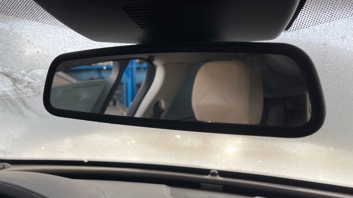 Mirror (Inner rear view) - 2017 Jaguar XF
