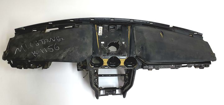 Dashboard - 2020 Ford Mustang I4 Coupe
