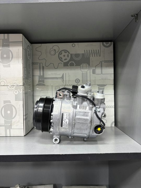 Mercedes-Benz AC Compressor Denso 7SEU17C