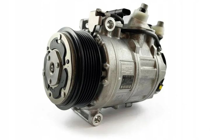 REFRIGERANT COMPRESSOR