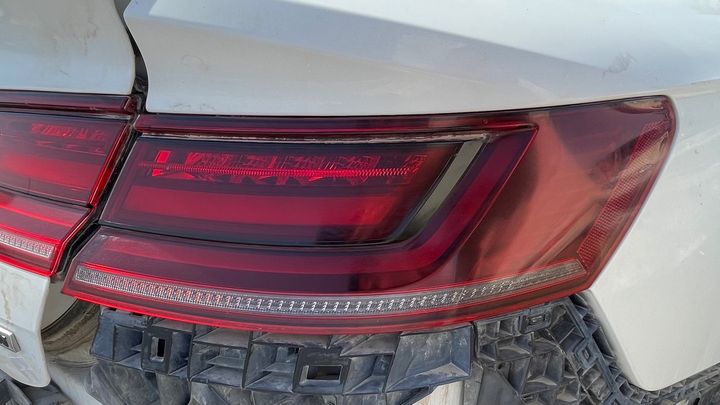 Tail Light (RH) - 2018 Volkswagen Arteon