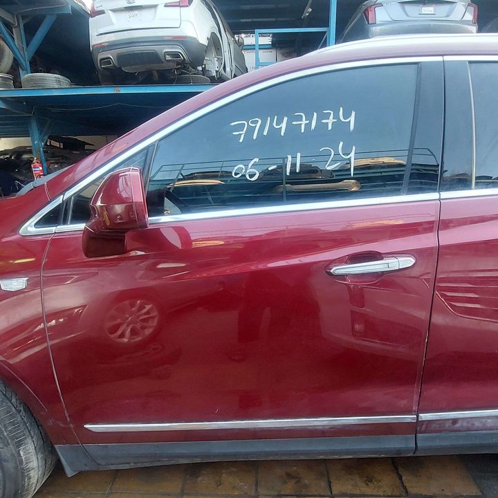 Door (LHF) - 2018 Cadillac XT5