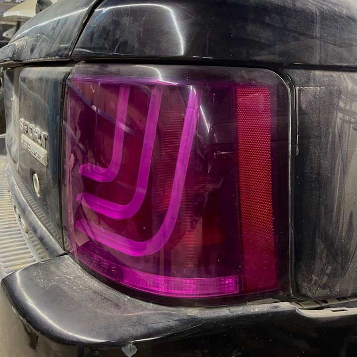 Tail Light (RH) - 2011 Land Rover RANGE ROVER SPORT