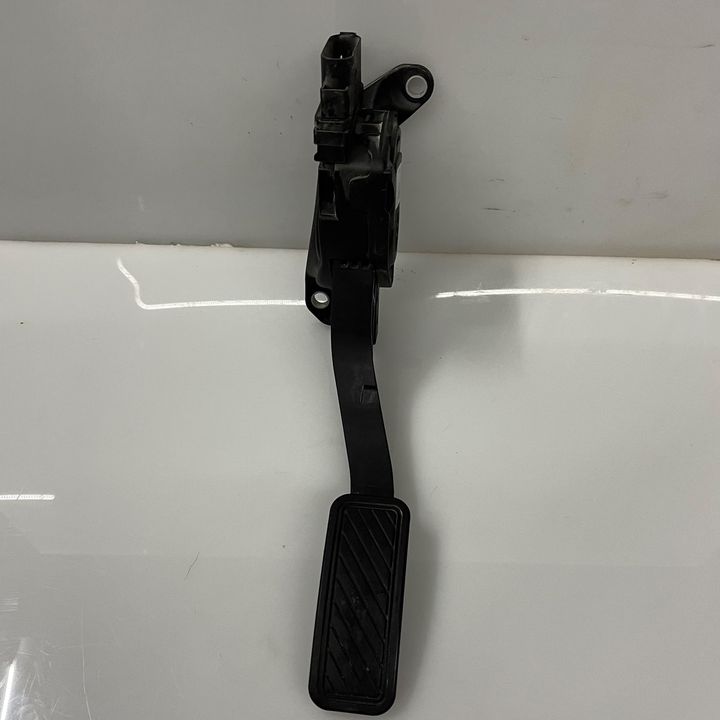 Accelerator pedal - 2014 Ford EcoSport