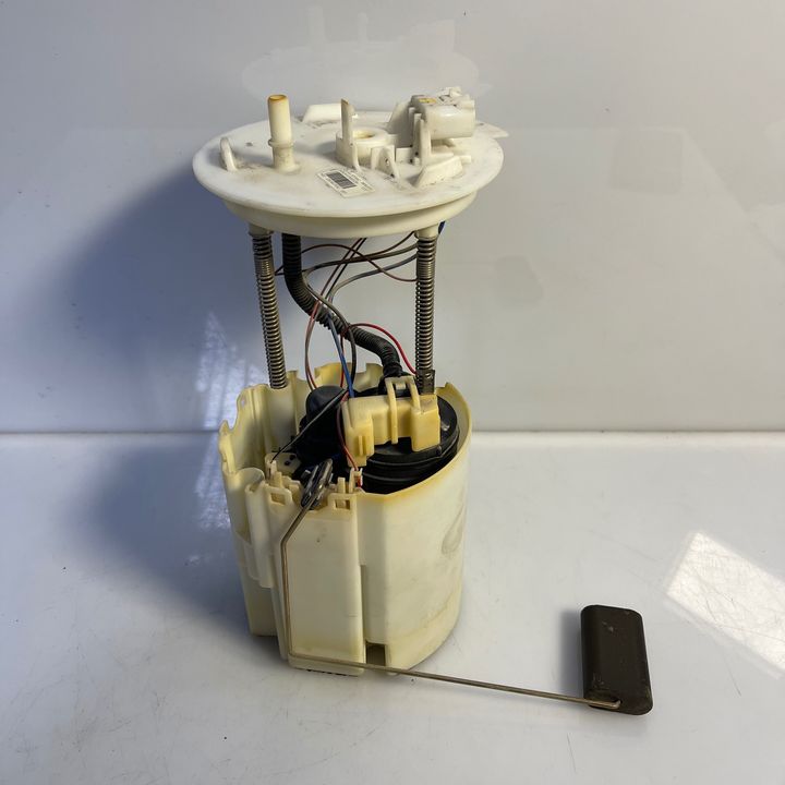 Fuel pump - 2017 Chevrolet Malibu LT (1LT)