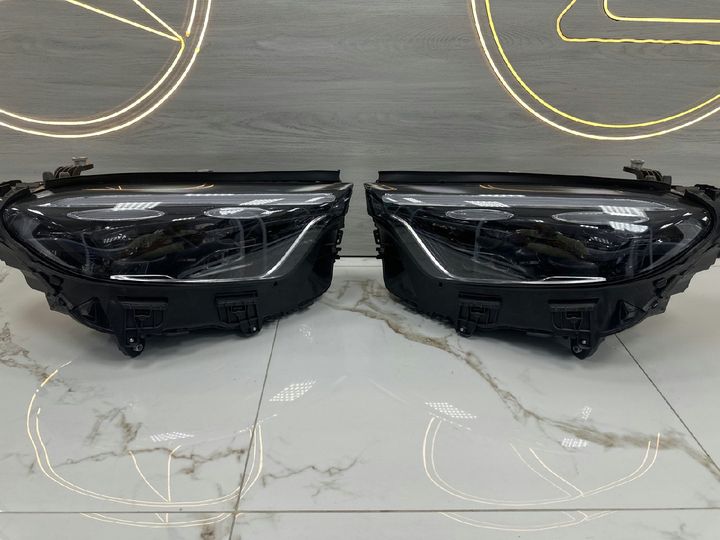 Mercedes Benz - Headlights GLC x254 L&R
