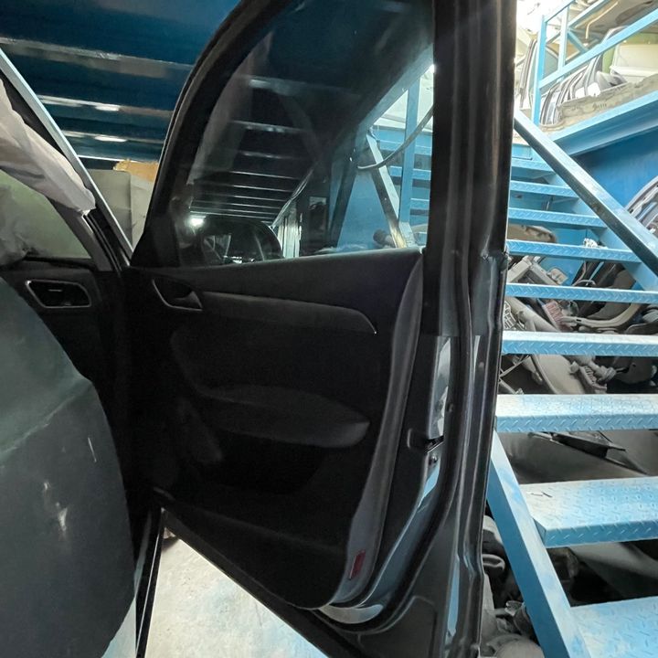 Door (RHF) - 2016 Audi Q3