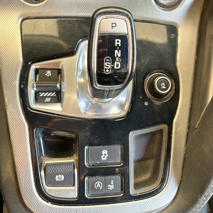 Gear Shift Knob(Automatic) - 2017 Jaguar F-type