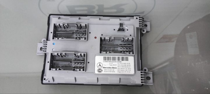 Mercedes-Benz W214 Control Unit Module