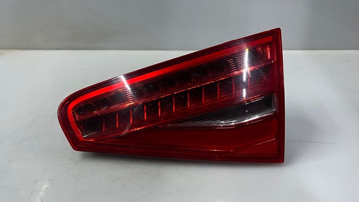 Trunk Light (RH) - 2015 Audi S4