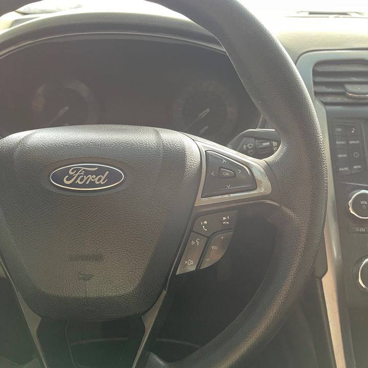 Steering wheel - 2017 Ford Fusion