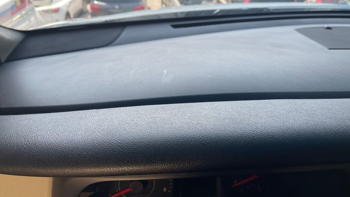 Dashboard - 2017 Toyota Sienna LE