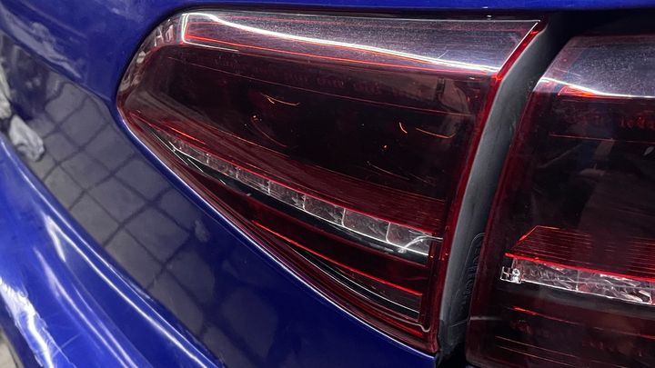 Trunk Light (RH) - 2015 Volkswagen Golf R
