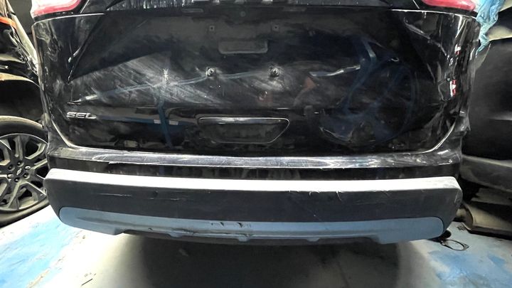 Rear Bumper - 2021 Ford Edge