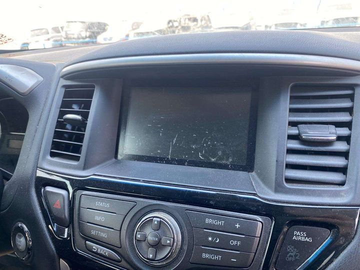 Info-gps-tv screen - 2013 Nissan Pathfinder