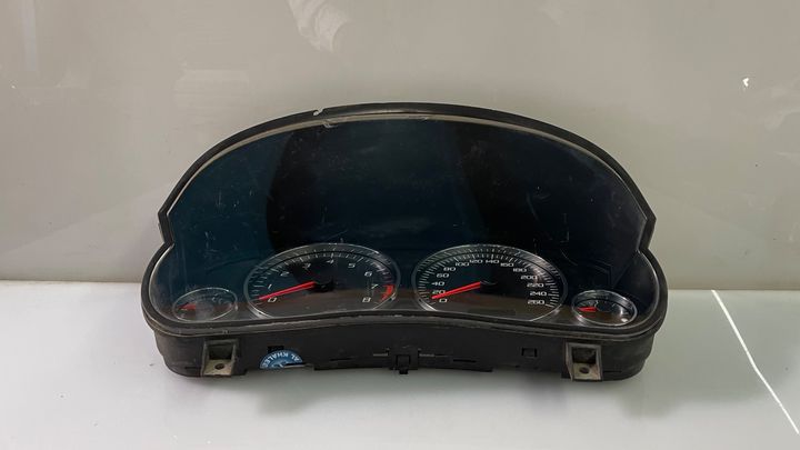 Speedometer - 2005 Cadillac SRX