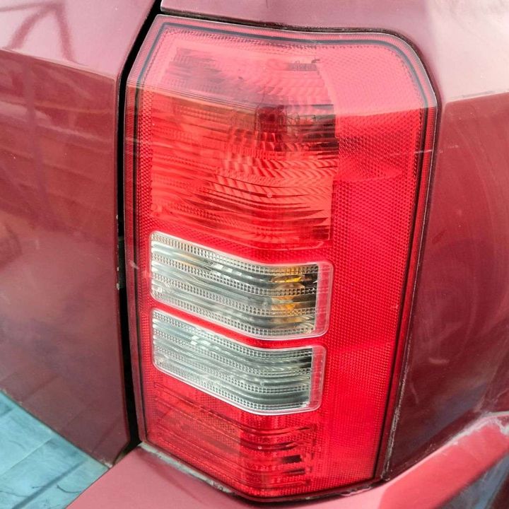 Tail Light (RH) - 2009 Jeep Patriot
