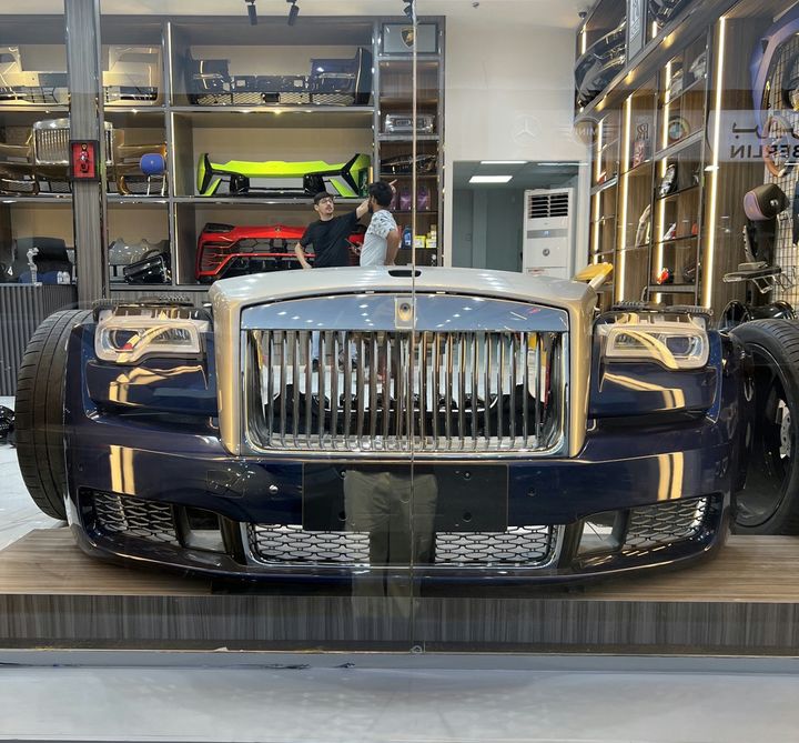 Rolls-Royce Ghost Front Bumper
