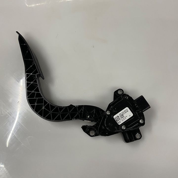 Accelerator pedal - 2017 Cadillac XT5 Luxury