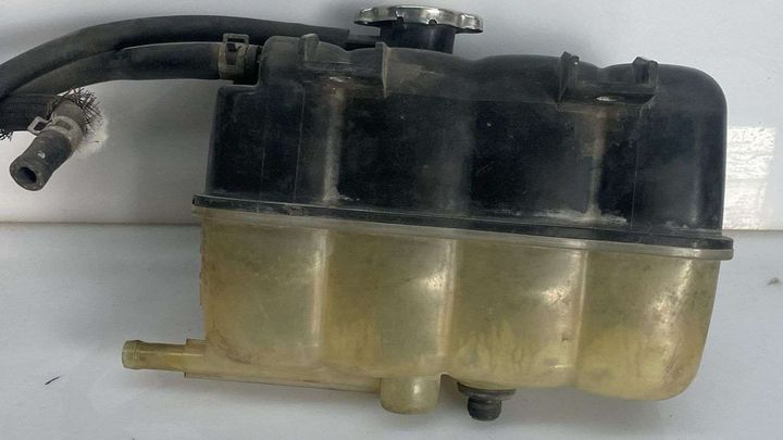 Radiator Water Bottle - 2011 Infiniti QX56