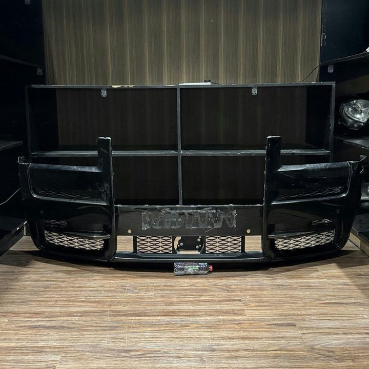 Rolls Royce Cullinan - Front Bumper