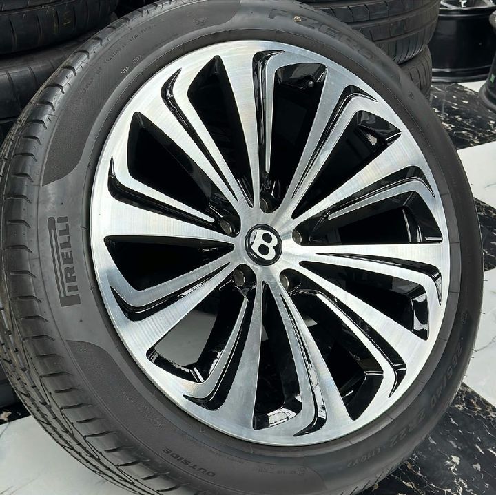 Original Bentley Bentayga Wheels
