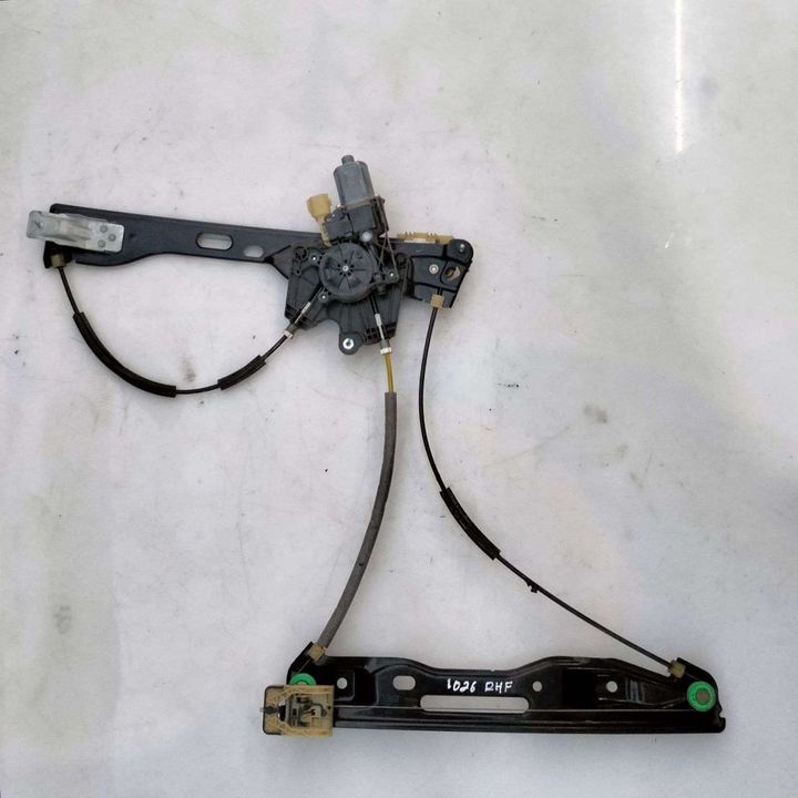 Door Motor (RHF) - 2017 Ford Fusion
