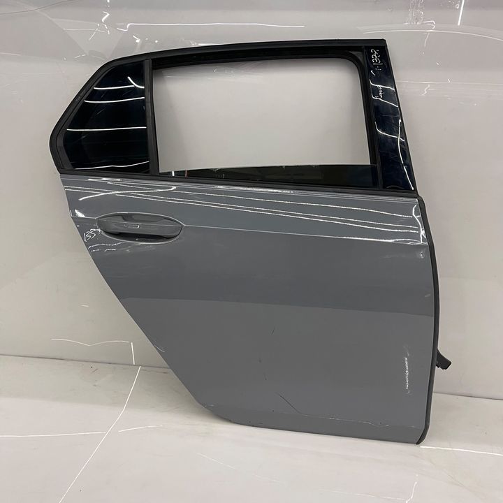 Door (RHB) - 2020 Volkswagen Golf