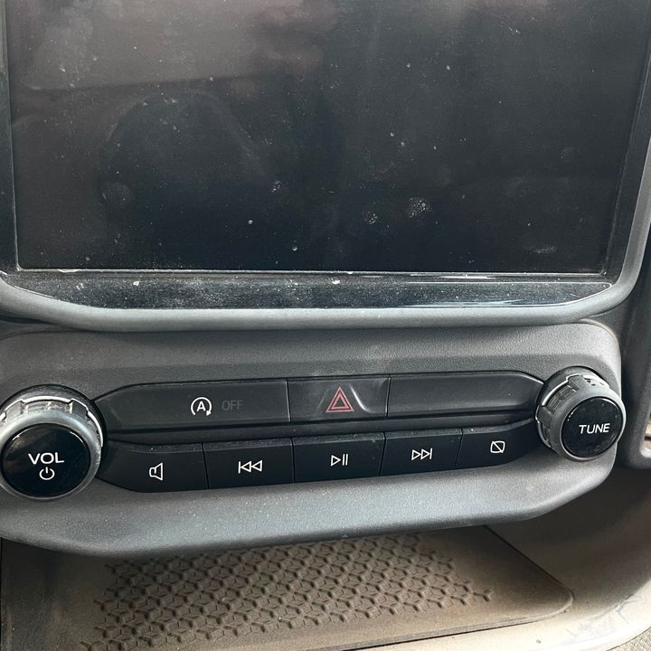 Info-gps-tv screen - 2021 Ford Bronco SPORT